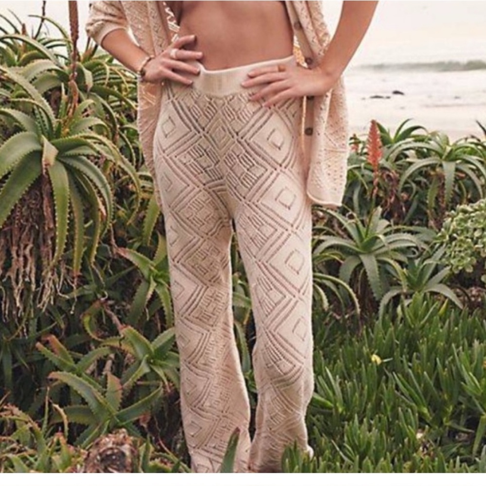 FP beach crochet pants worn twice! LIKE NEW - Picture 1 of 2
